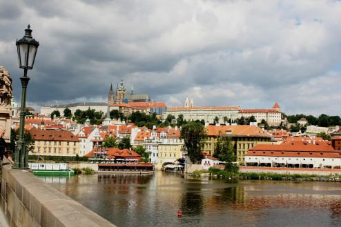 898_6307 castle from Charles Bridge